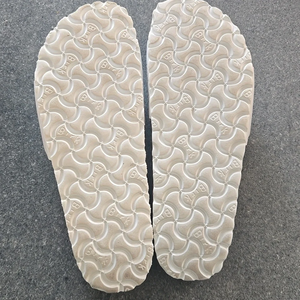 Birkenstock Madrid White Slides with Metallic Buckle Size 38 - Picture 3 of 3